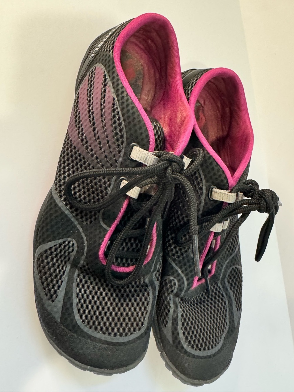 Merrell Pace Glove Barefoot Running Shoes Women’s 8 Black Pink Vibram Minimalist